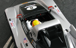 Carrera 25418 Audi R8R - #8. 3rd place, Le Mans 24 hours 1999. Frank Biela / Emanuele Pirro / Didier Theys - 10