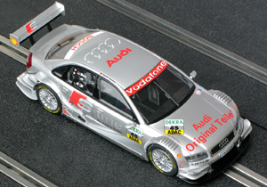 Carrera 25745 Audi A4 DTM - #45 Audi S-line. DTM 2004, Audi Sport Team Joest, Frank Biela - 07