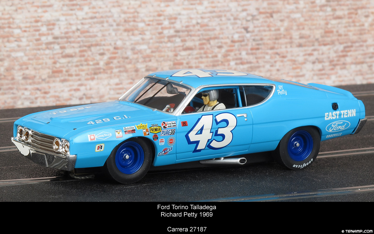 Carrera 27187 Ford Torino Talladega - #43 Richard Petty, NASCAR 1969