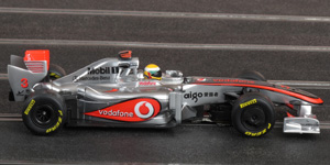 Carrera 27394 McLaren Mercedes MP4-26 - #3 Vodafone. Lewis Hamilton 2011 - 05