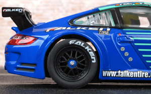Carrera 27429 Porsche 997 GT3 RSR - No.17 Team Falken Tire. American Le Mans Series 2010. Bryan Sellers / Wolf Henzler - 10