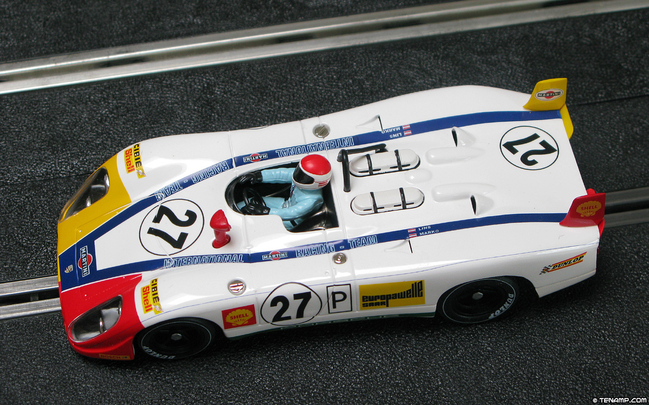 FLY C41 MARTINI PORSCHE 908 FLUNDER NEW *RARE* NEW 1/32 SLOT CAR IN DISPLAY 