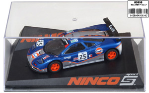 Ninco 50638 McLaren F1 GTR. #25 Gulf. DNF, Le Mans 24 Hours 1995. Pierre-Henri Raphanel / Phillipe Alliot / Lindsay Owen-Jones - 12