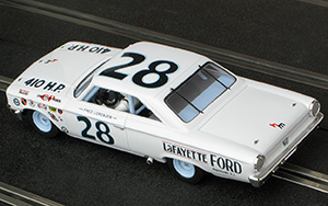 Monogram 85-4892/Revell 08333 - 1963 Ford Galaxie 500. #28 LaFayette Ford / Holman-Moody. Fred Lorenzen, NASCAR 1963 - 09