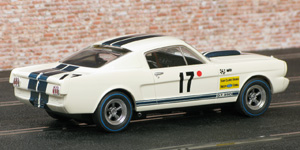 Revell 08369 Shelby GT350R - Le Mans 24hrs 1967 - 02