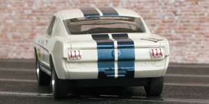 Revell 08369 Shelby GT350R - Le Mans 24hrs 1967 - 04