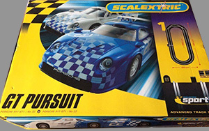 Scalextric C1124 "GT Pursuit" Toys R Us exclusive set