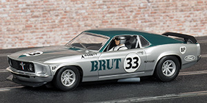 Scalextric C3002 Ford Mustang - Brut 33. Allan Moffat 1973 - 01