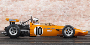 Scalextric C3545A McLaren M7C - #10 Bruce McLaren, 3rd place, German Grand Prix, Nürburgring 1969 - 05