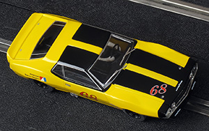Scalextric C3921 AMC Javelin - #68 American Racing Associates (Roy Woods Racing) Trans-Am 1971. Peter Revson / Tony Adamovicz / Vic Elford / George Follmer - 04