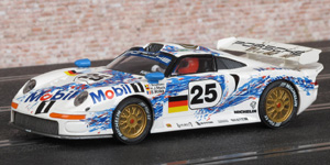 Scalextric Tecnitoys Altaya Duelos Miticos - Porsche 911 GT1. #25 Mobil 1. 2nd place, Le Mans 24 Hours 1996. Bob Wollek / Thierry Boutsen / Hans-Joachim Stuck - 01
