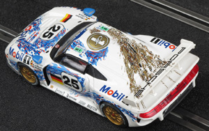 Scalextric Tecnitoys Altaya Duelos Miticos - Porsche 911 GT1. #25 Mobil 1. 2nd place, Le Mans 24 Hours 1996. Bob Wollek / Thierry Boutsen / Hans-Joachim Stuck - 08