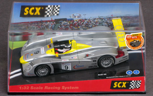 SCX 60760 Audi R8 - #9 Infineon. 2nd place, Le Mans 24hrs 2000. Allan McNish / Stéphane Ortelli / Laurent Aiello - 12