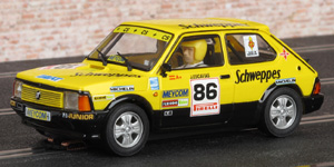 SCX A10074X300 Seat Fura Crono - #86 Schweppes. Champion, Seat Fura Cup 1985. Juan Escavias - 01