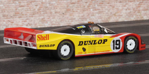 Slot.it CA03G Porsche 962 C - #19 Shell. 6th place, Le Mans 24 Hours 1988. Mario Andretti / Michael Andretti / John Andretti - 02