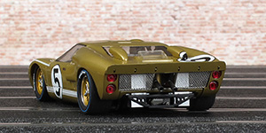 Slot.it CA20C Ford GT40 mk2 - #5 Holman & Moody. 3rd place, Le Mans 24 Hours 1966. Ronnie Bucknum / Dick Hutcherson - 04