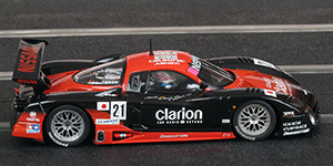 Slot.it SICA05C Nissan R390 GT1 - #21 Clarion. Nissan Motorsports: DNF, Le Mans 24 Hours 1997. Martin Brundle / Jörg Müller / Wayne Taylor - 03